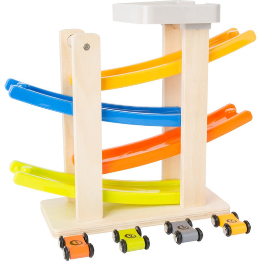 Rennbahn mit Parkdeck