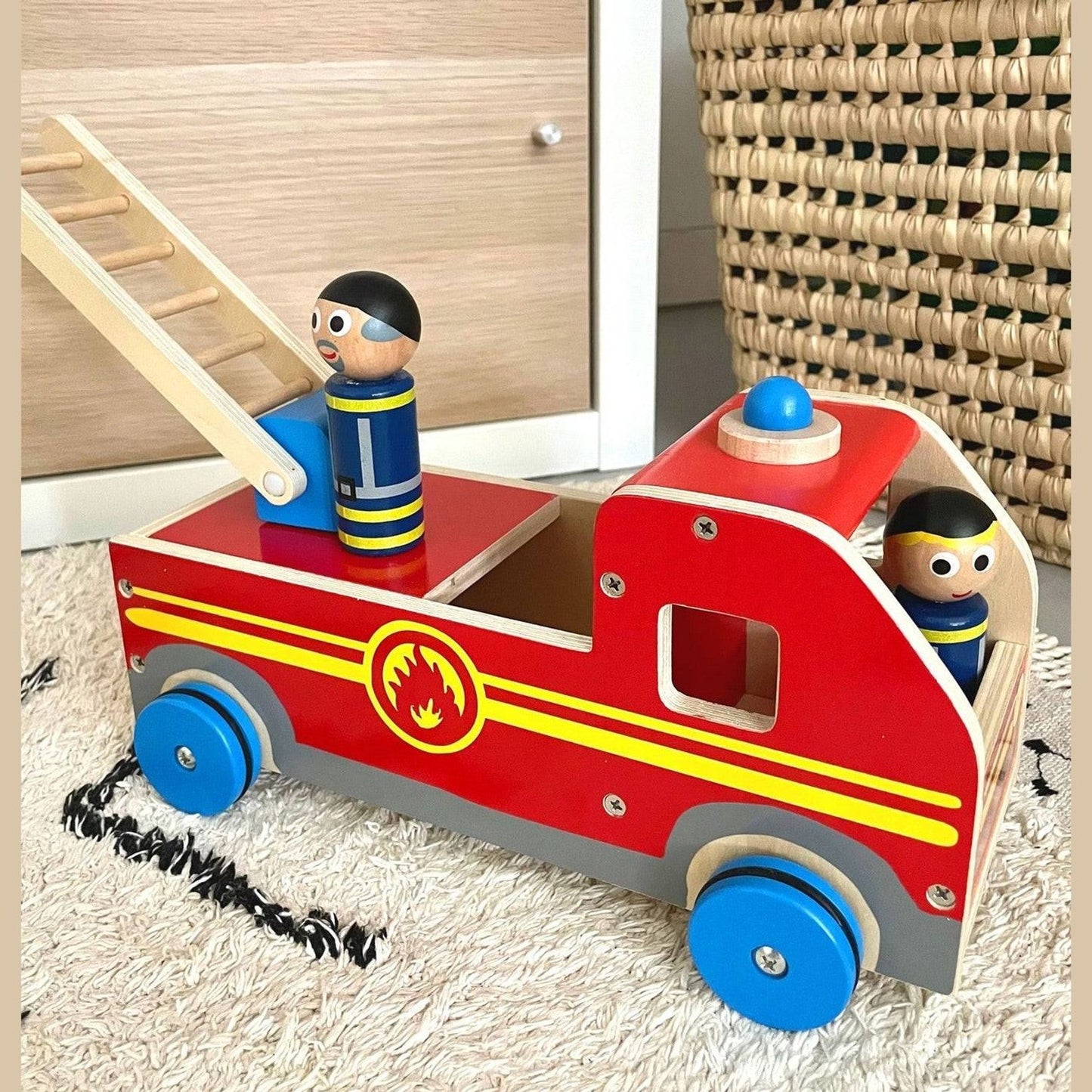 Spielauto Feuerwehr XL