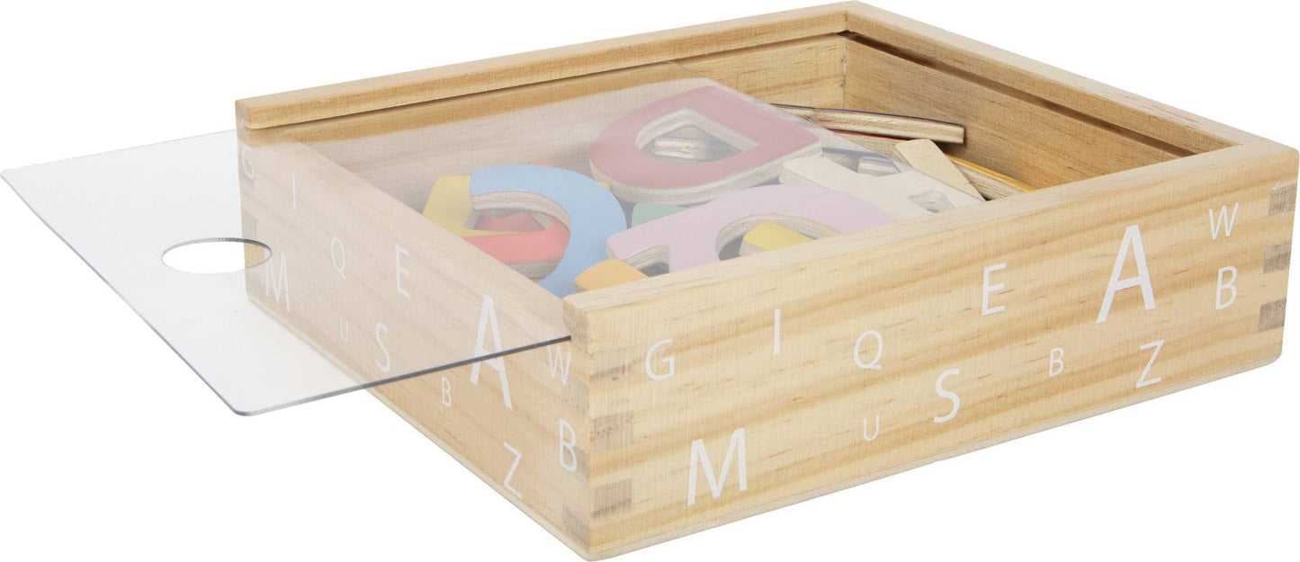 Bunte Magnetbuchstaben „Educate“