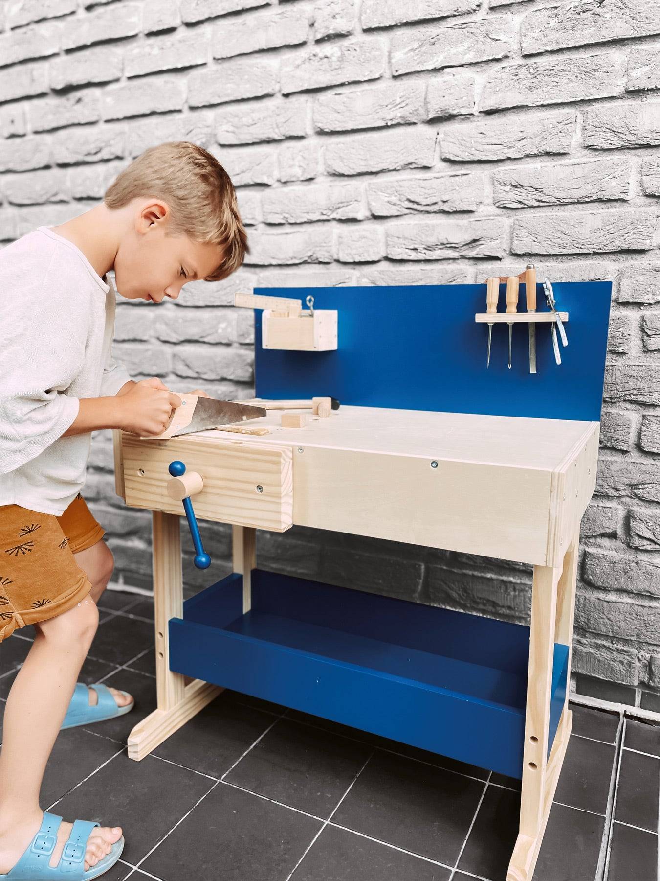 Kinderwerkbank Blau mit Zubehör