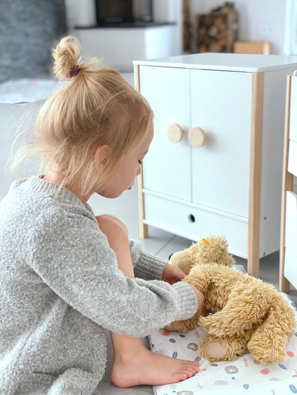Puppenschrank „Little Button“