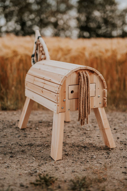 Holzpferd kompakt