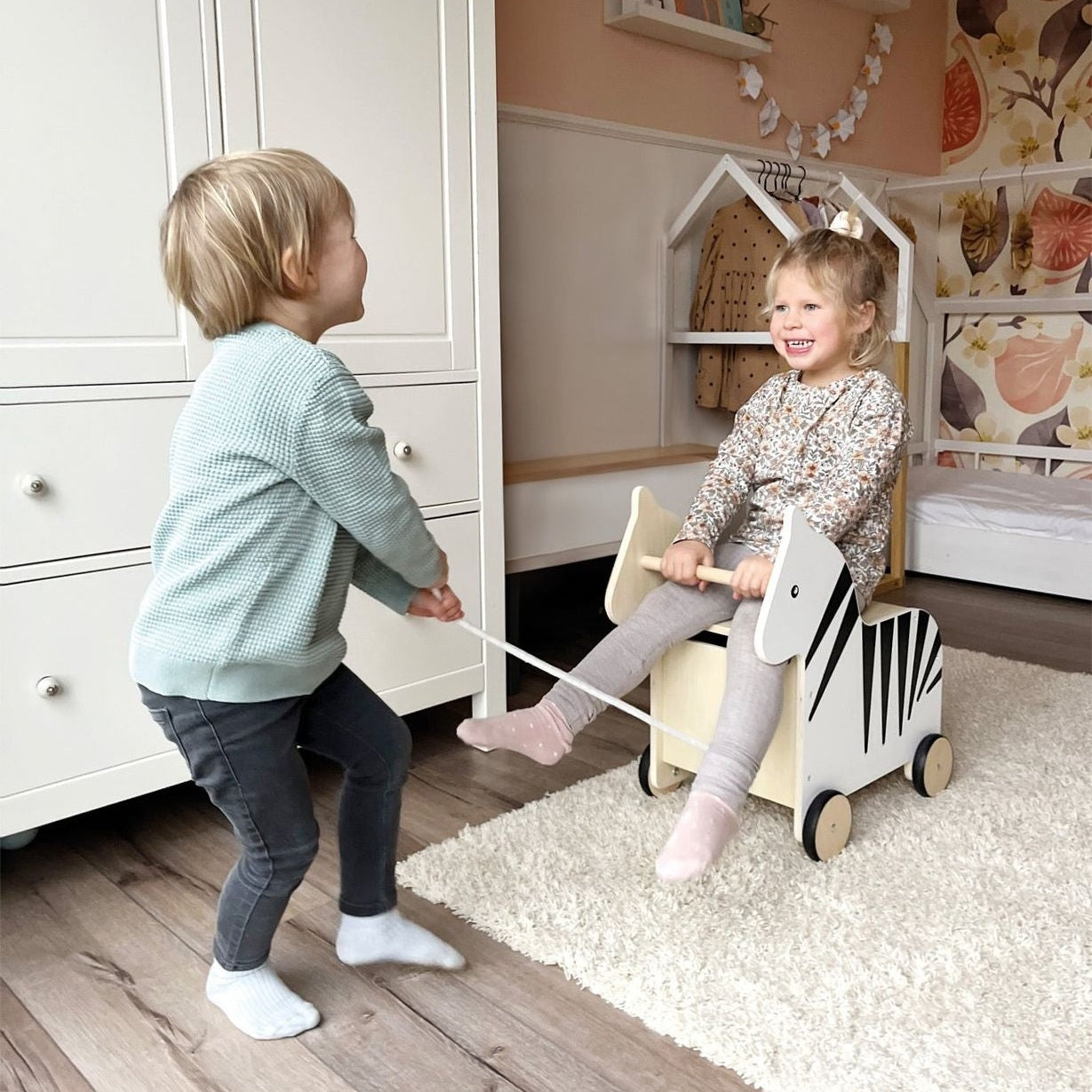 Spielzeugkiste mit Rollen Zebra „Wildlife“